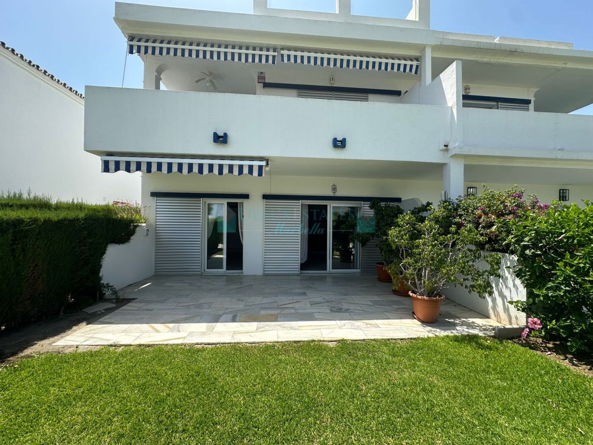 Stunning Ground Floor Apartment in Nueva Andalucía’s Prestigious Aloha Golf Valley