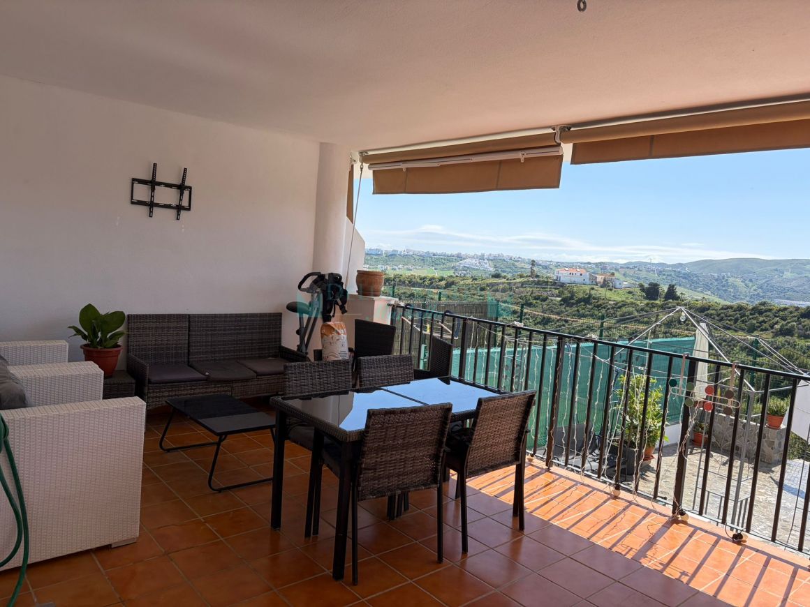 Semi-Detached House with Panoramic Sea, Mountain & Golf Views