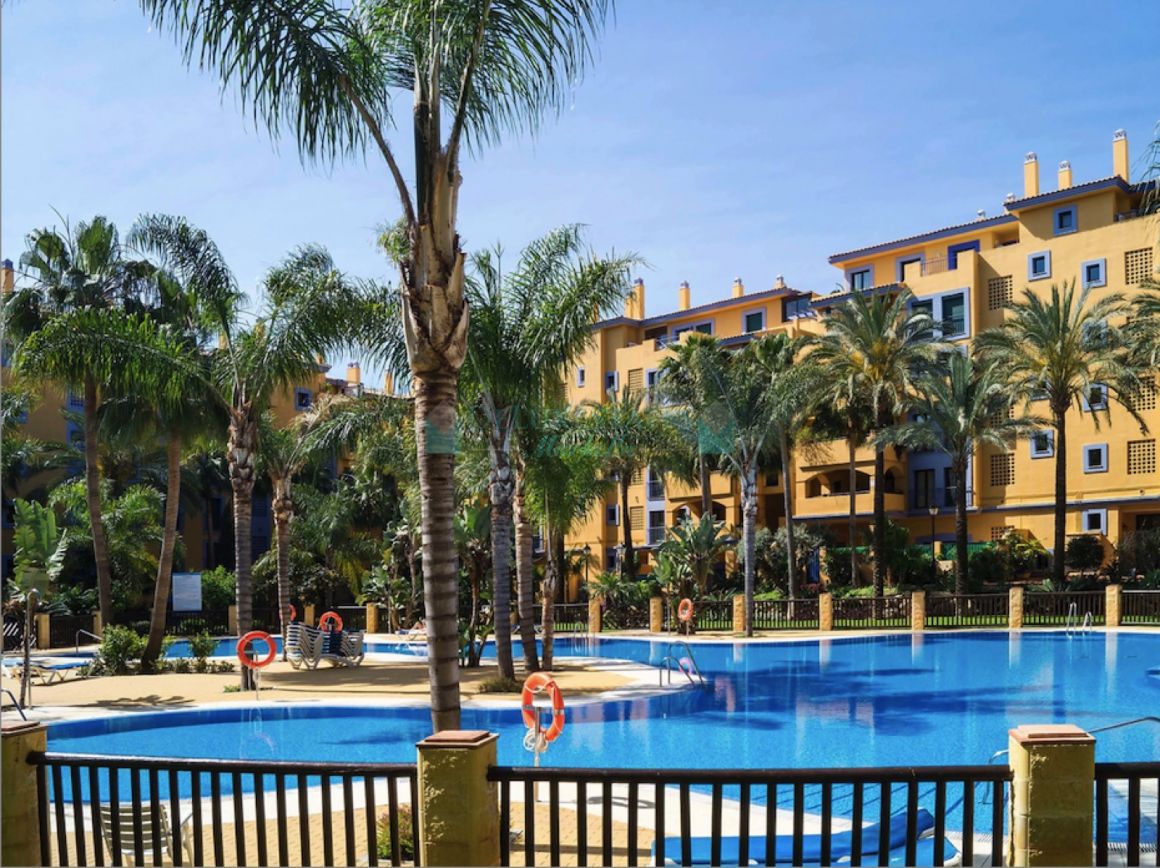 Elegant Apartment in Los Jazmines de Nueva Alcántara – Beachside Living