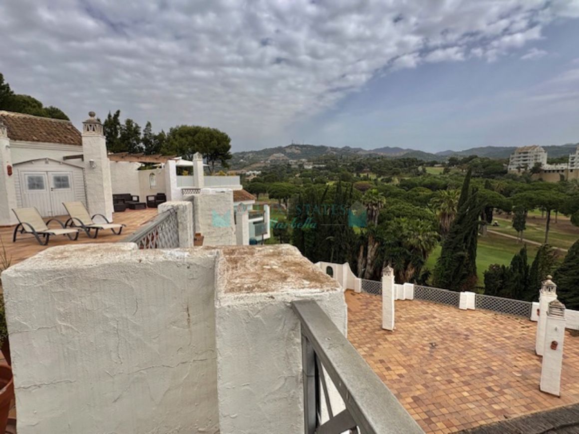 Spectacular Penthouse with 238 m² Wrap-Around Terrace & Golf & Mountain Views
