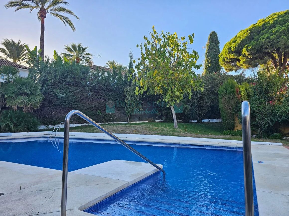 A Recently Refurbished Townhouse in Sierra Blanca, Marbella – Private Barbecue Terrace & Direct Pool Access