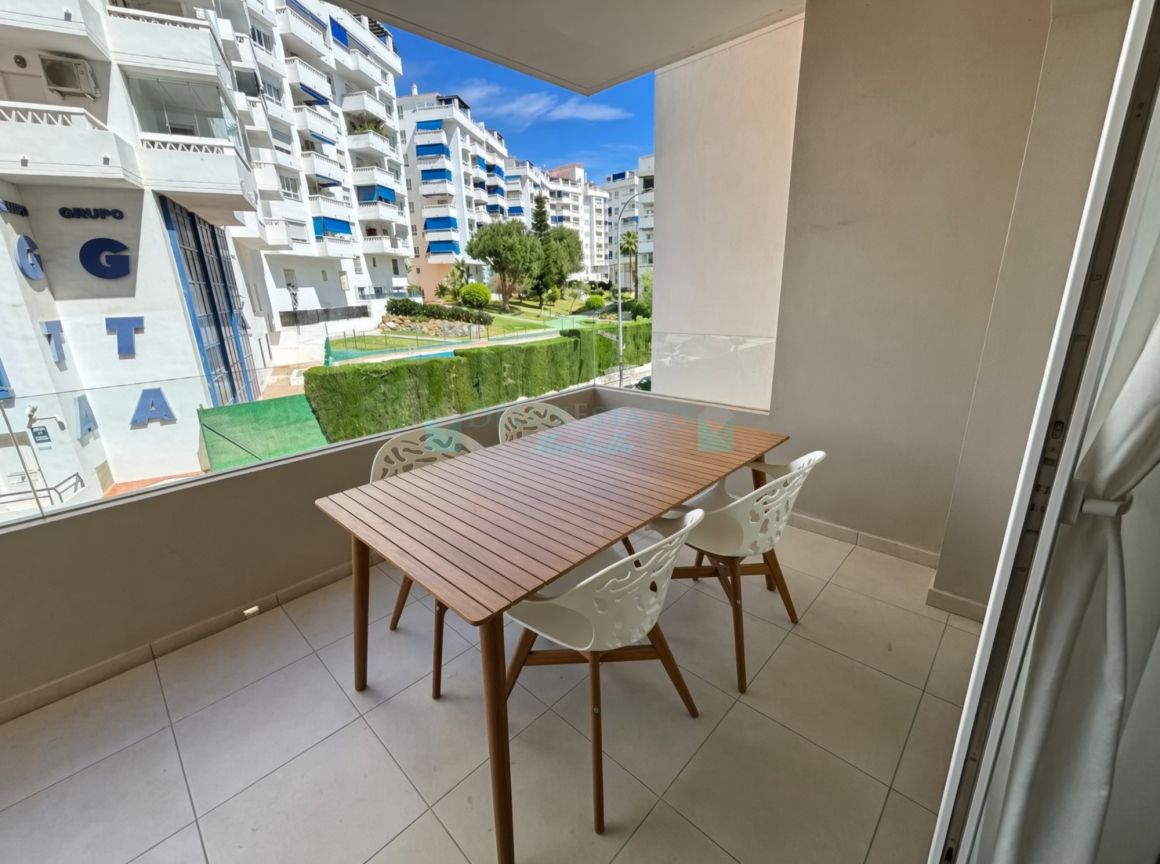 Investment Opportunity – 3-Bedroom Apartment Currently Rented in La Campana