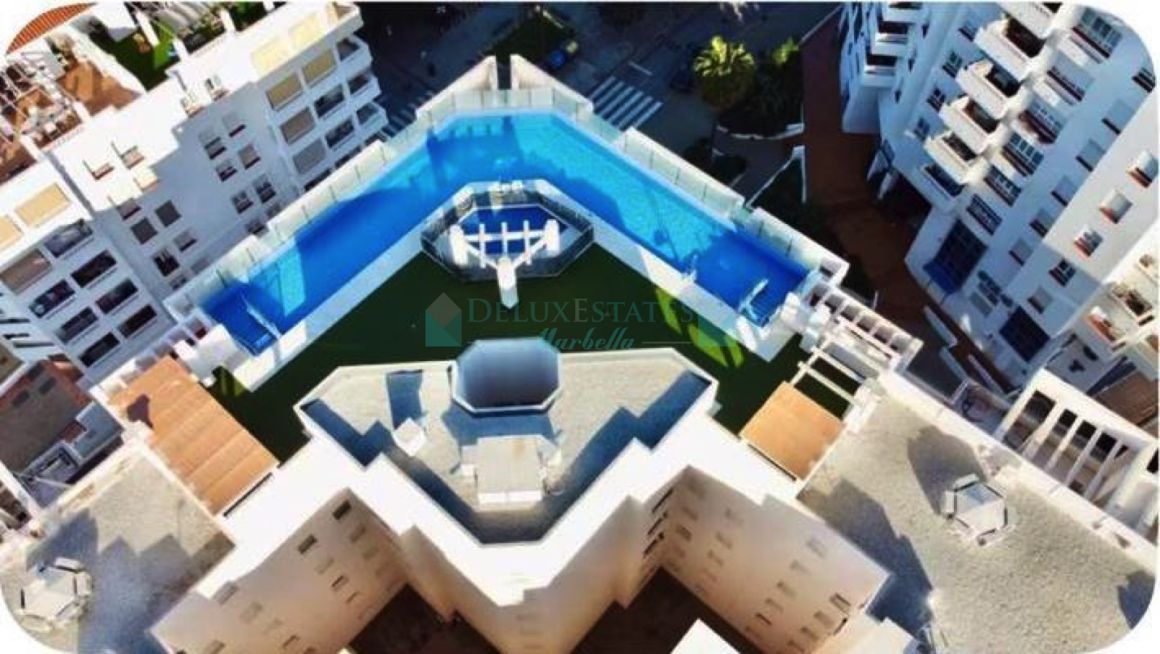 Bright 3-Bedroom Apartment with Tourist Licence