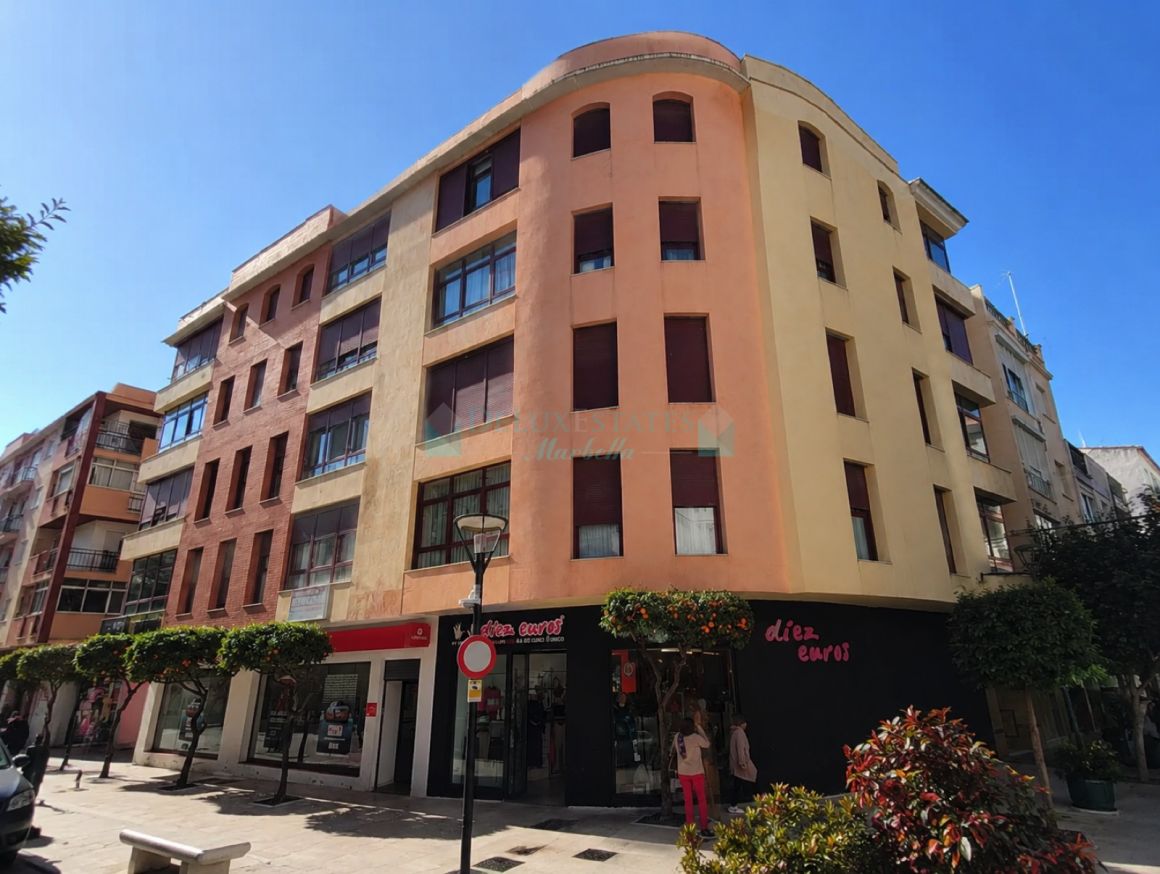 Apartment in Estepona Centre, Estepona
