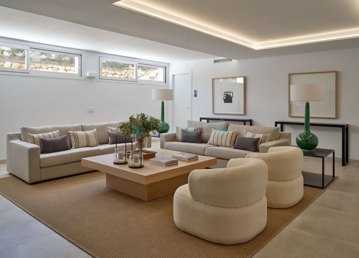 Villa in Valdeolletas, Marbella