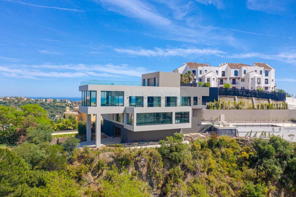 Villa in Los Arqueros, Benahavis