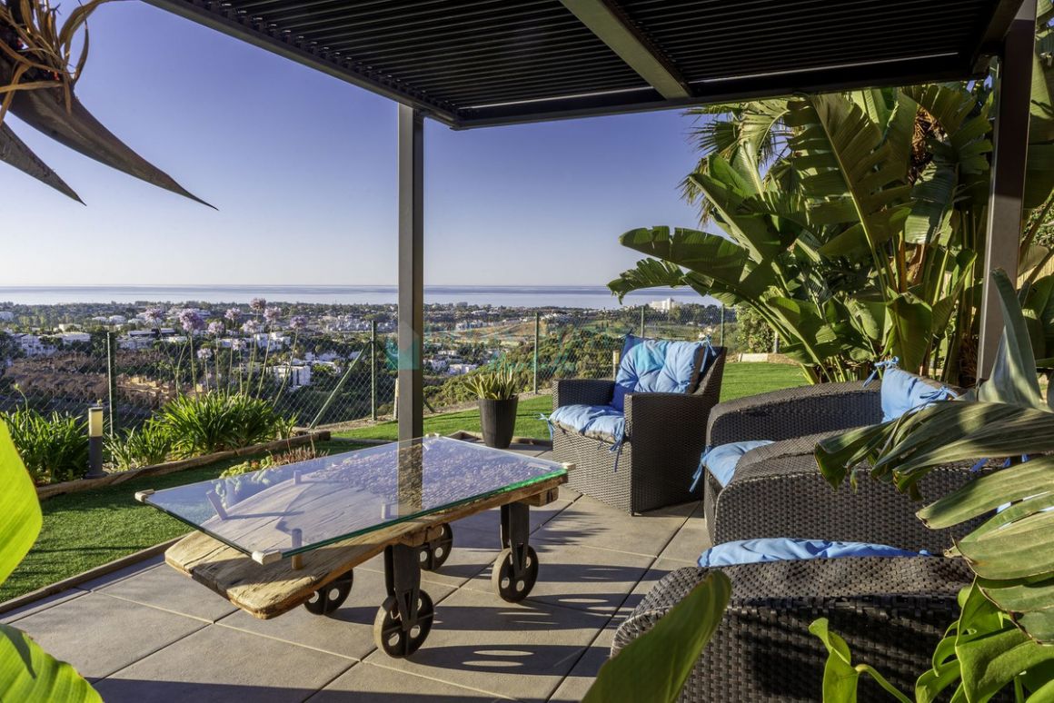 Town House for sale in Benahavis