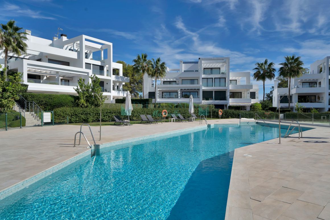 Ground Floor Apartment for sale in Estepona