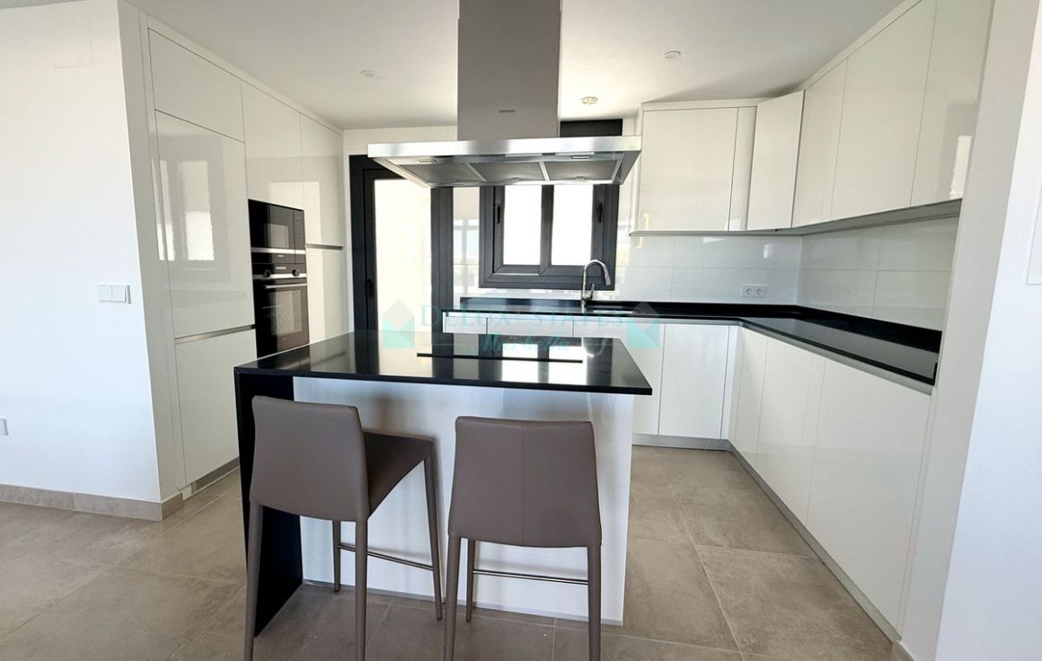 Ground Floor Apartment for rent in  Atalaya, Estepona