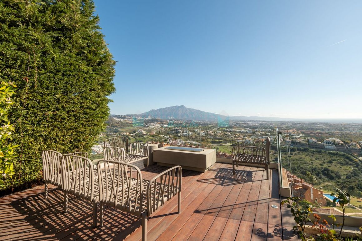 Villa Pareada en venta en Benahavis