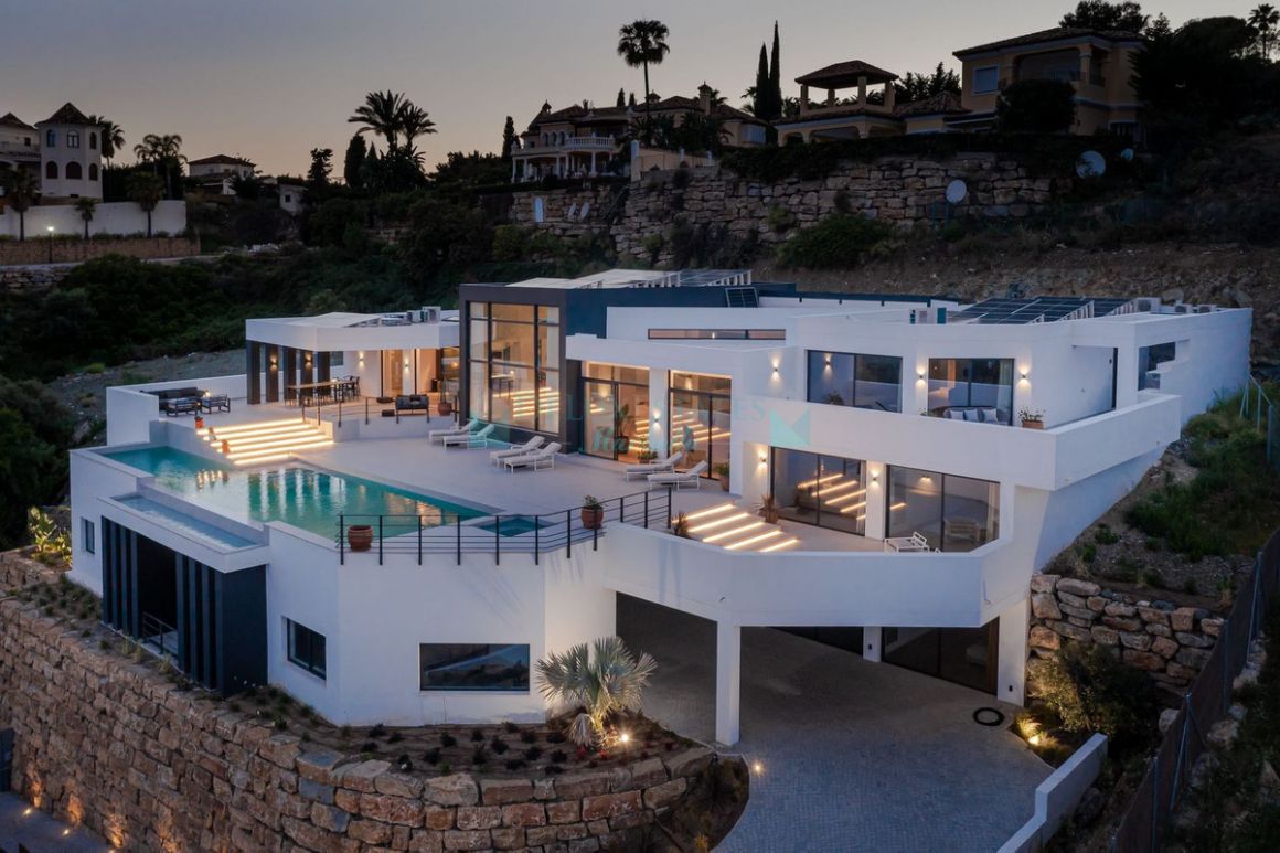 Villa en alquiler en Benahavis