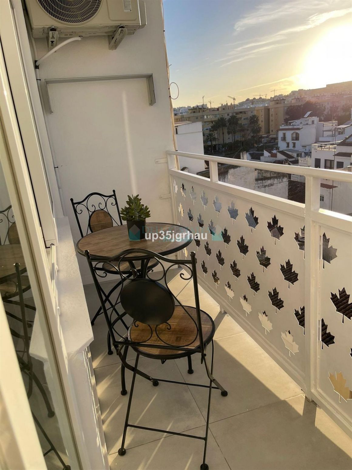 Apartamento en venta en Estepona