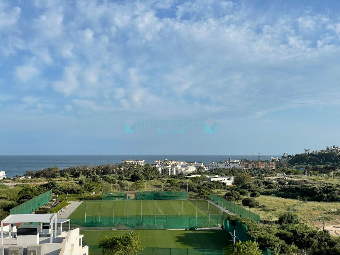 Penthouse for sale in Estepona