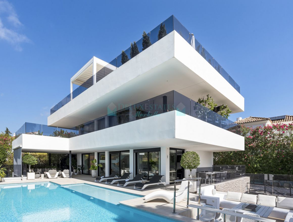 Villa for rent in  Aloha, Nueva Andalucia