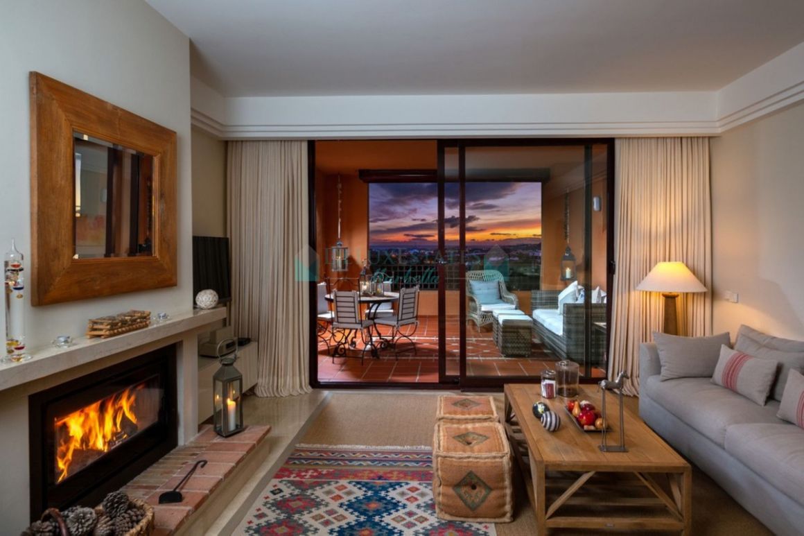 Apartment for rent in Benahavis