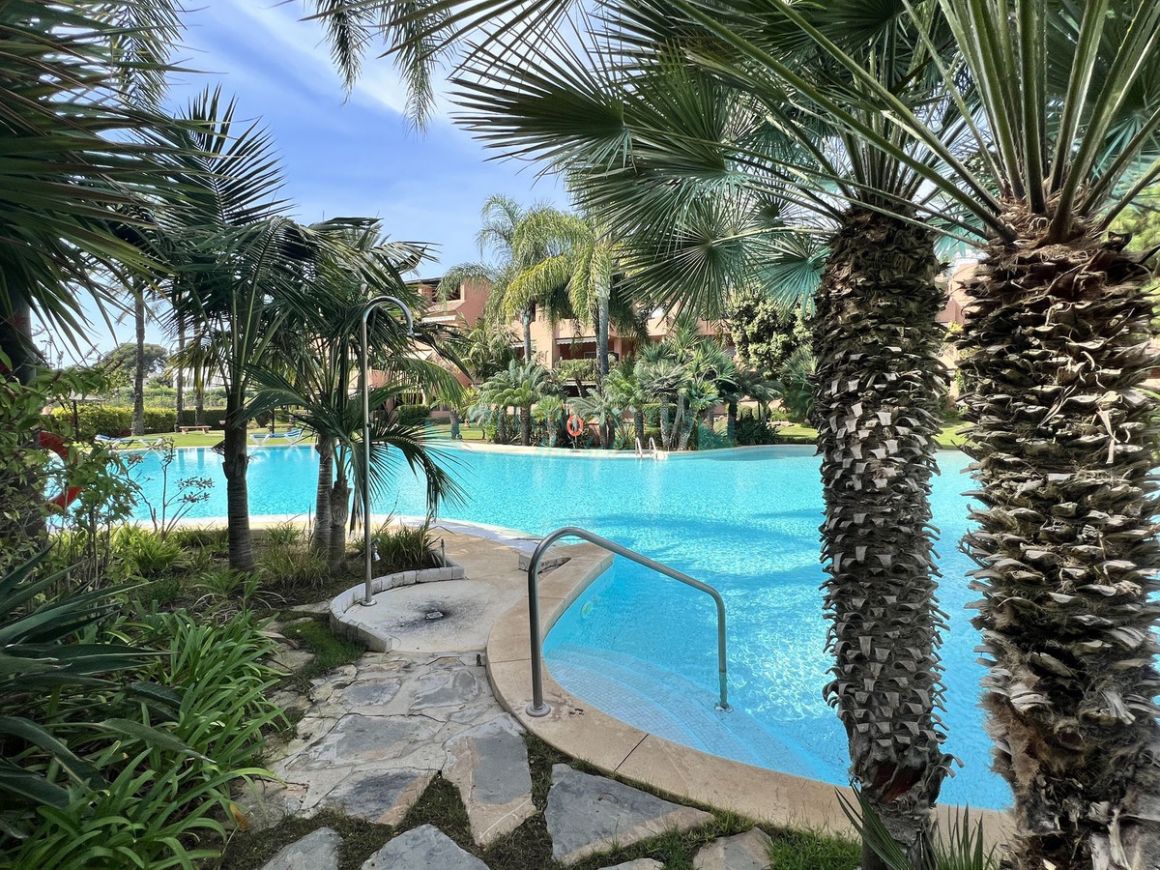 Apartamento en alquiler en  Guadalmina Baja, San Pedro de Alcantara