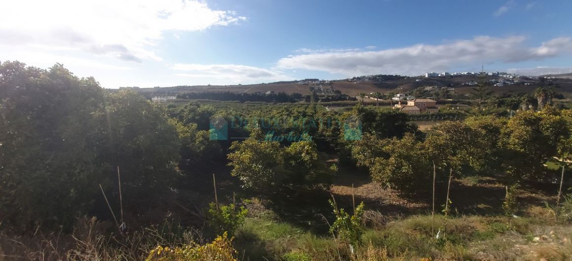 Plot for sale in Estepona