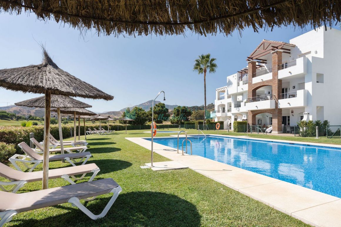 Penthouse in Los Arqueros, Benahavis