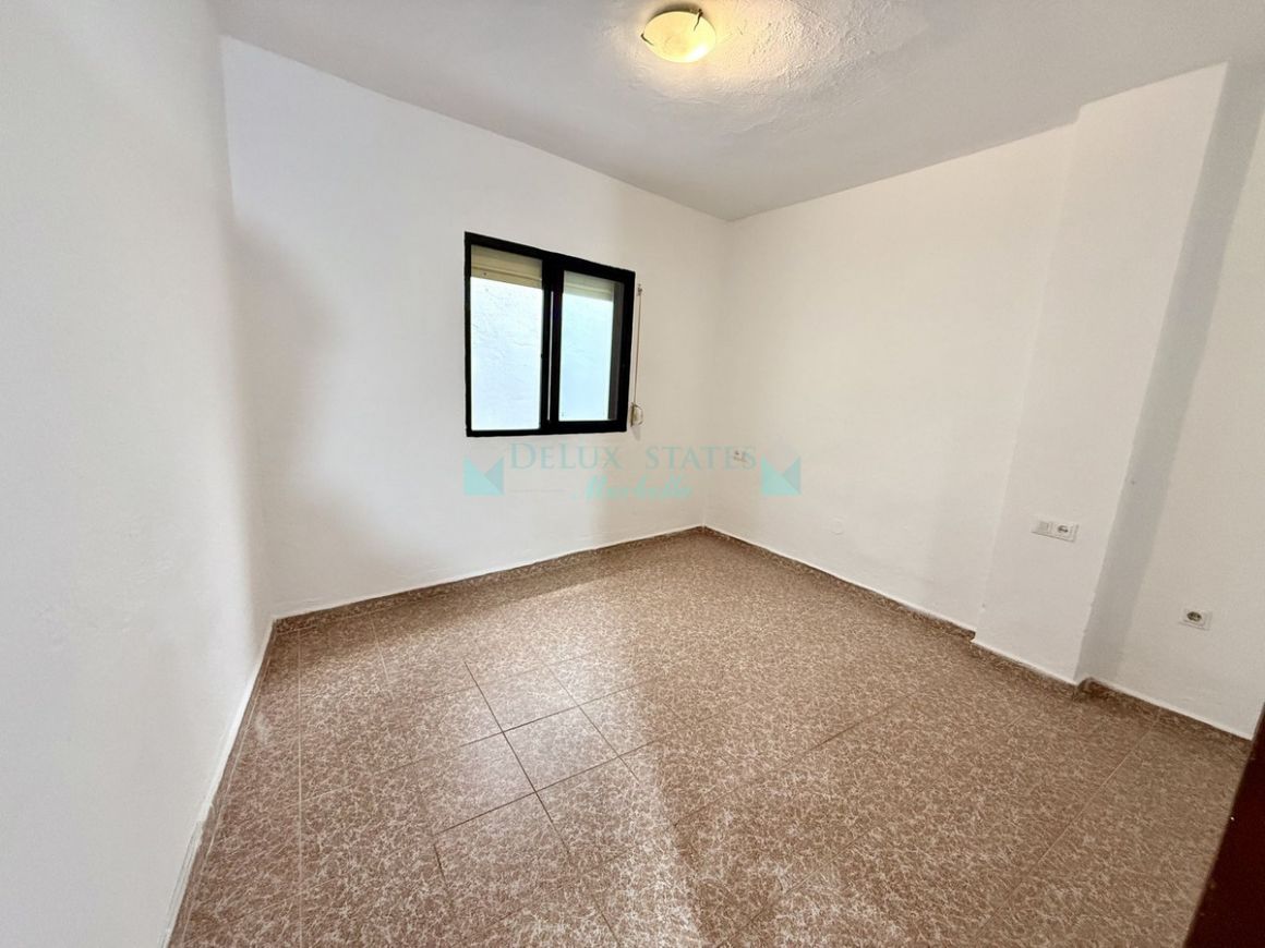 Town House for sale in Marbella