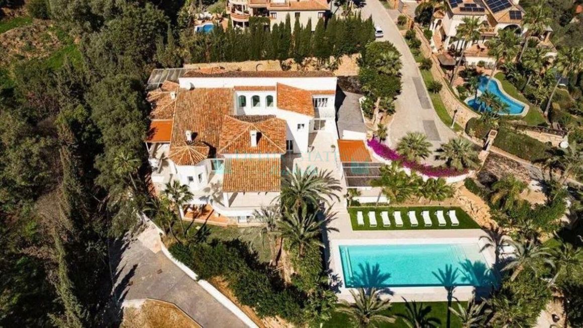 Villa en venta en  Hacienda las Chapas, Marbella Este