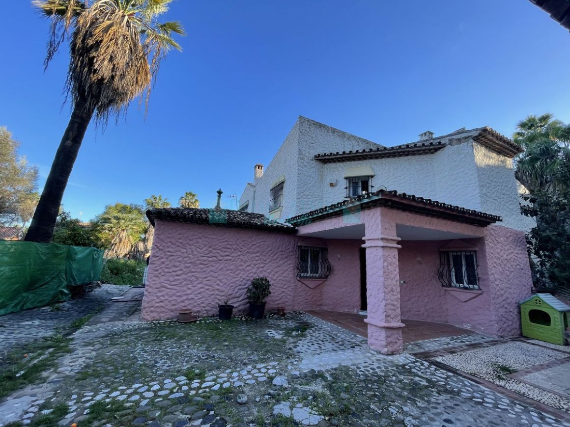 Villa en venta en Marbella