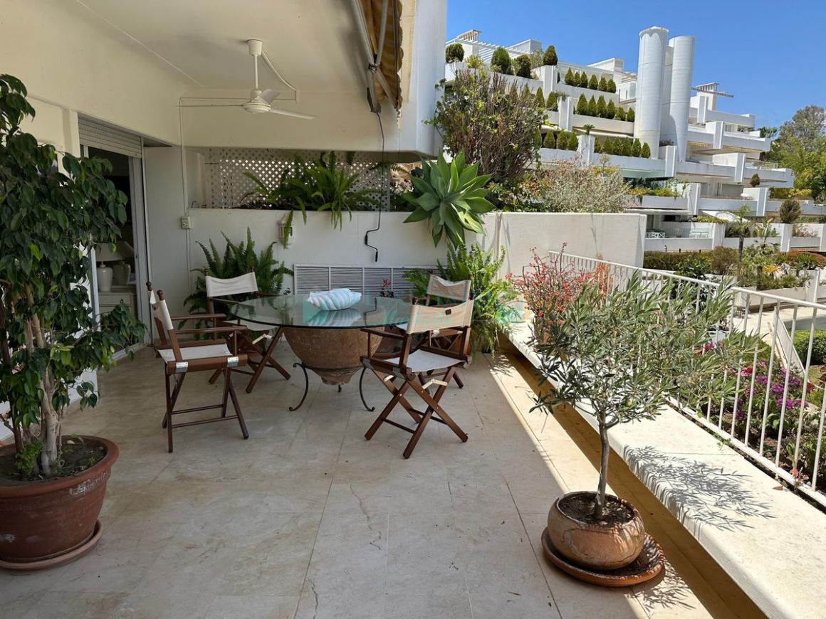 Apartment for rent in Marbella