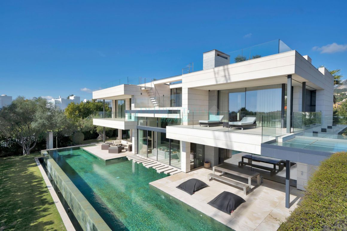 Villa for rent in  Nagüeles, Marbella Golden Mile