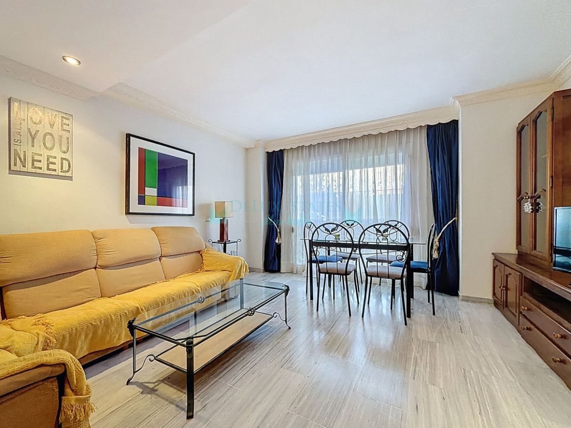 Apartamento Planta Baja en venta en San Pedro de Alcantara