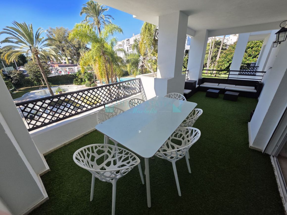 Apartment for rent in Marbella - Puerto Banus