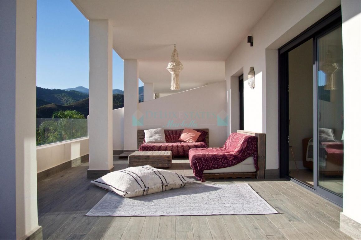 Apartment for sale in  Selwo, Estepona