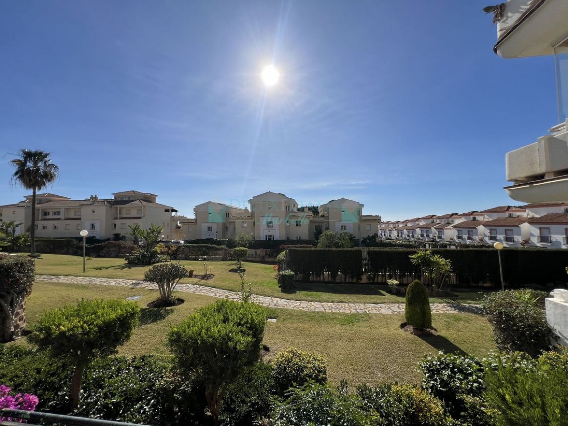 Ground Floor Apartment in Cabopino, Marbella East