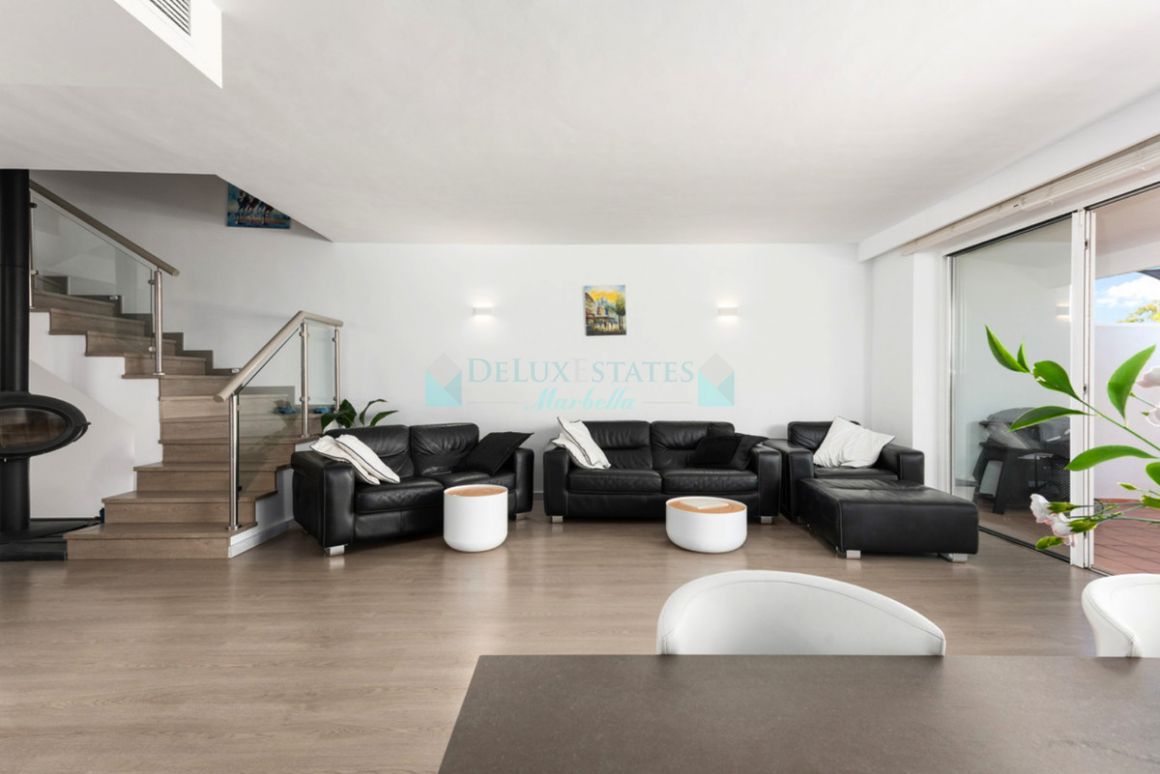 Town House for sale in  La Quinta, Benahavis