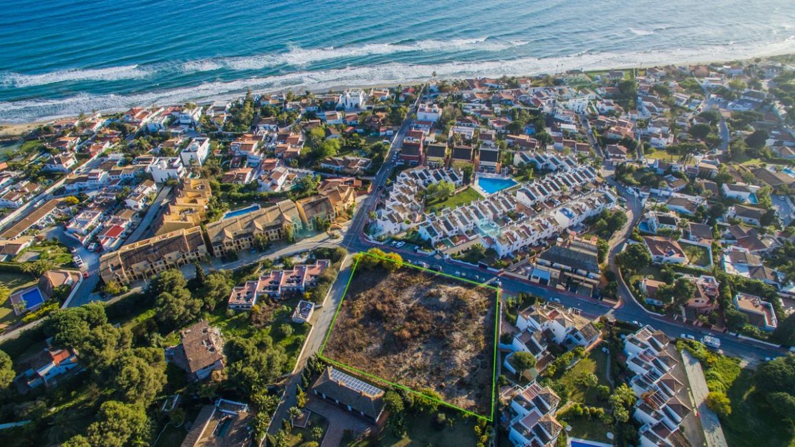 Residential Plot in Costabella, Marbella East