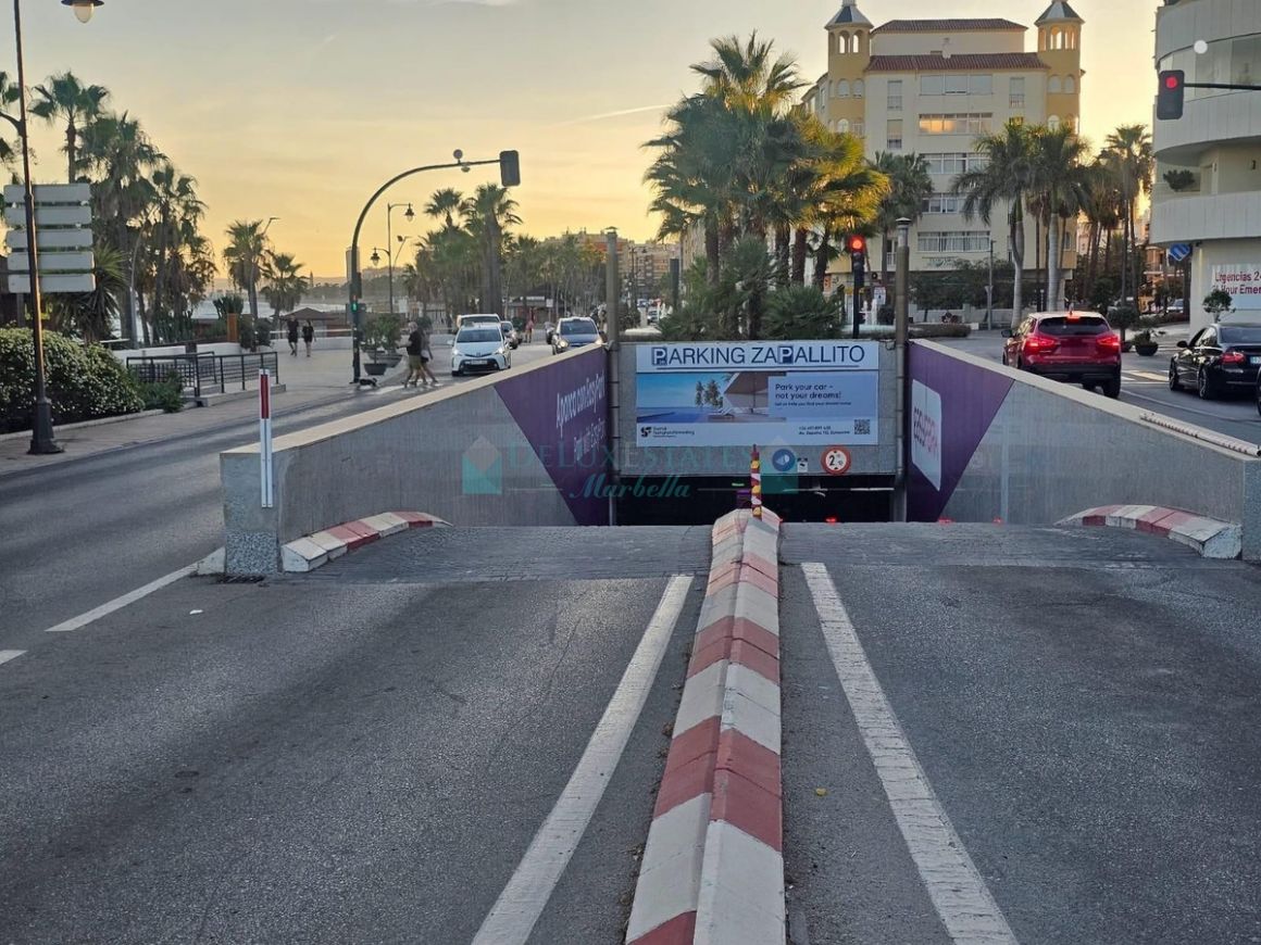 Parking for sale in Estepona