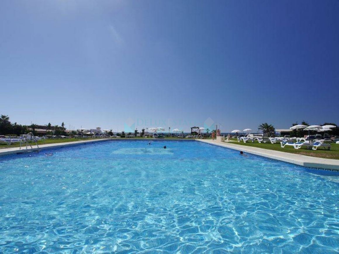 Apartamento Planta Baja en Cabopino, Marbella Este