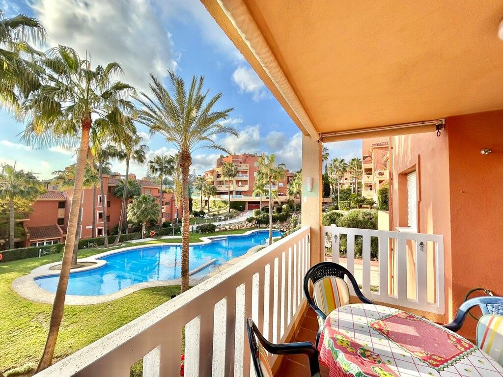 Apartamento en venta en  La Reserva de Marbella, Marbella Este