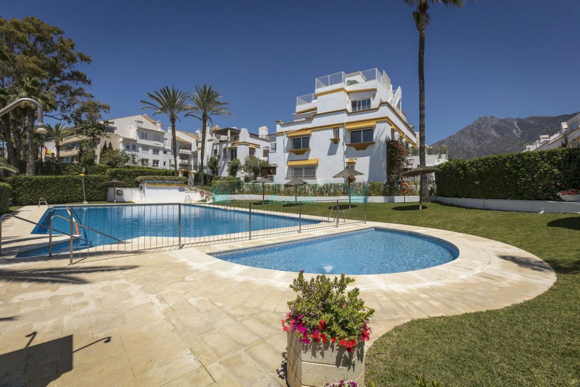 Town House in Marbella Golden Mile