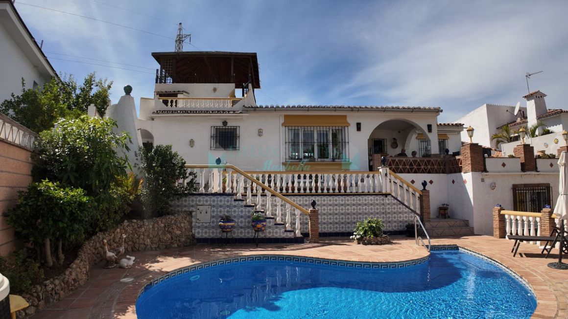 Villa in Nueva Andalucia