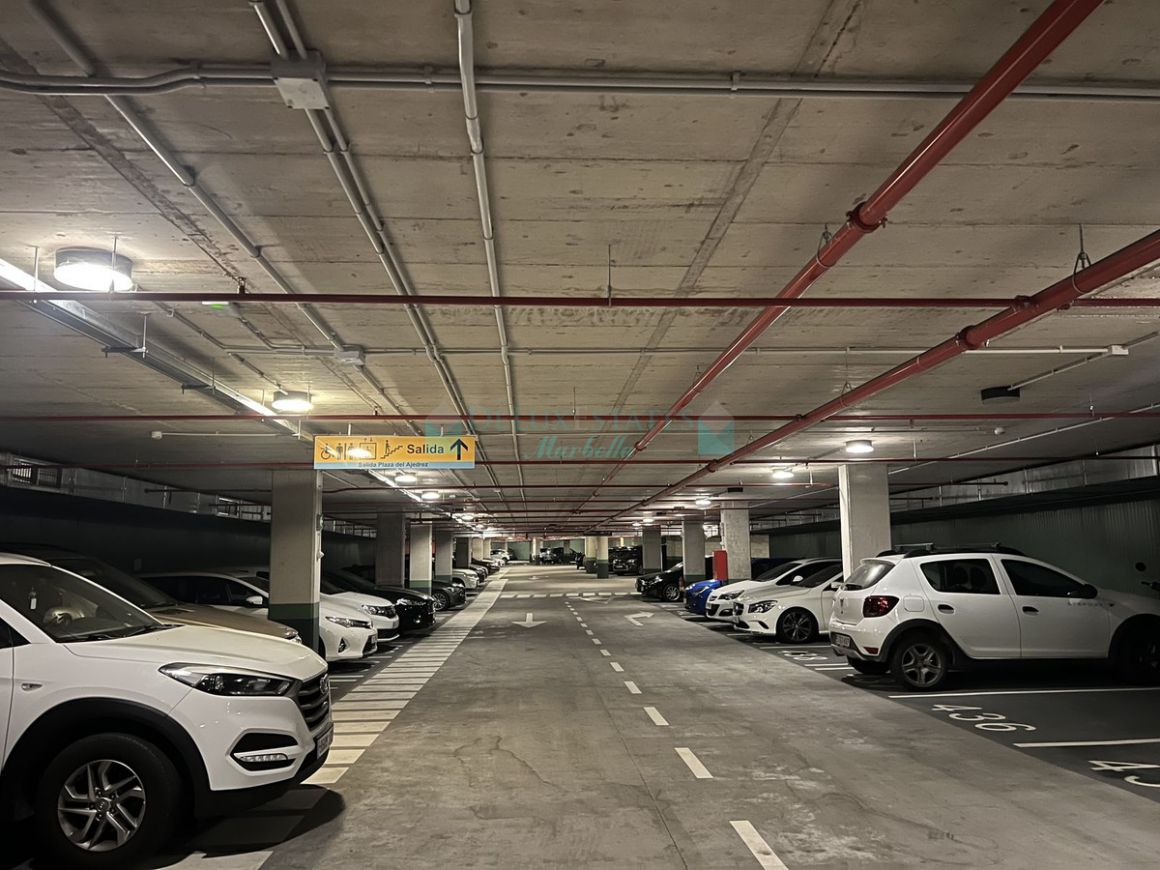 Parking for sale in Estepona