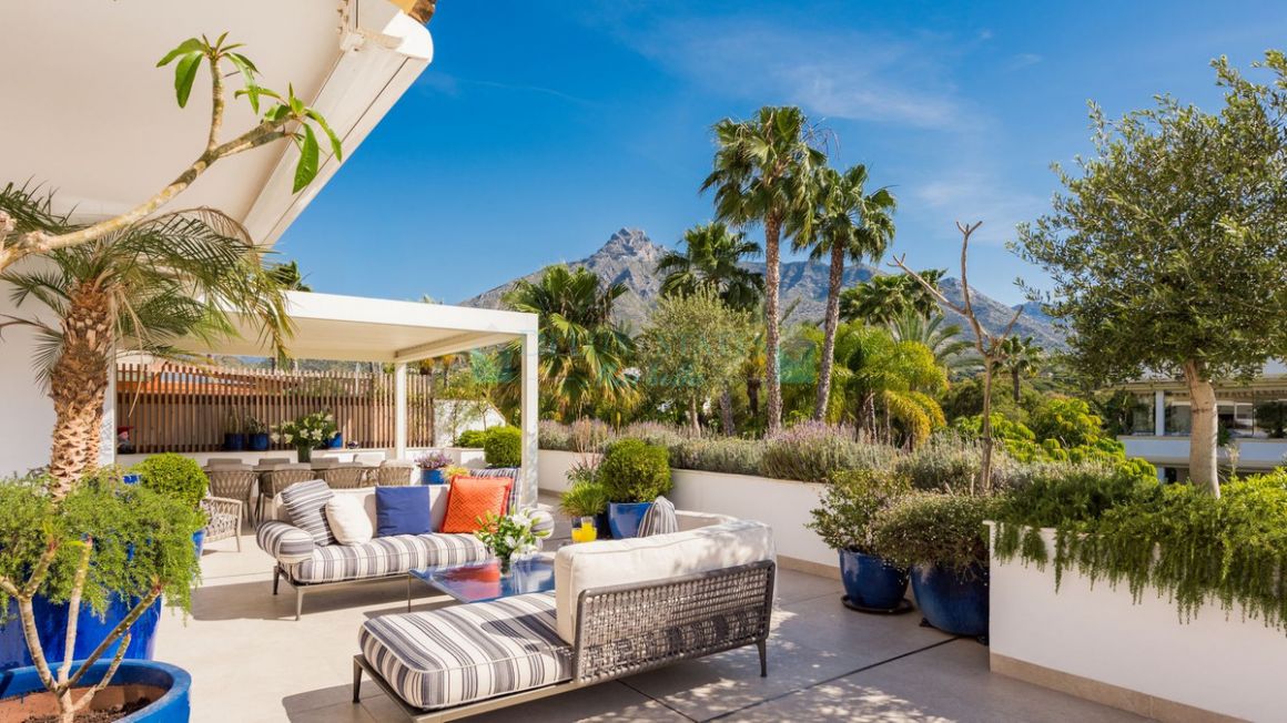 Penthouse for sale in Marbella Golden Mile
