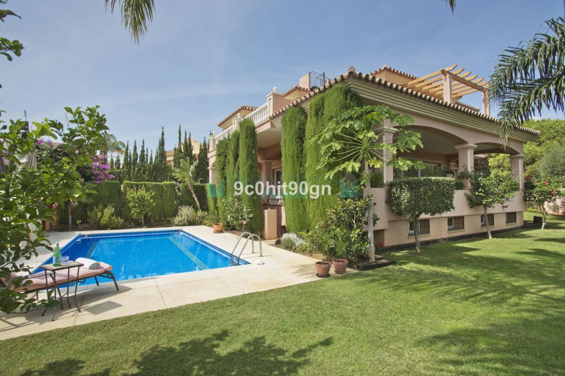 Villa for sale in  Elviria, Marbella East