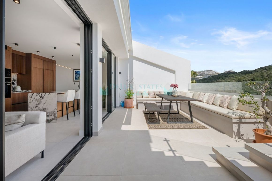 Ático en venta en  La Quinta, Benahavis