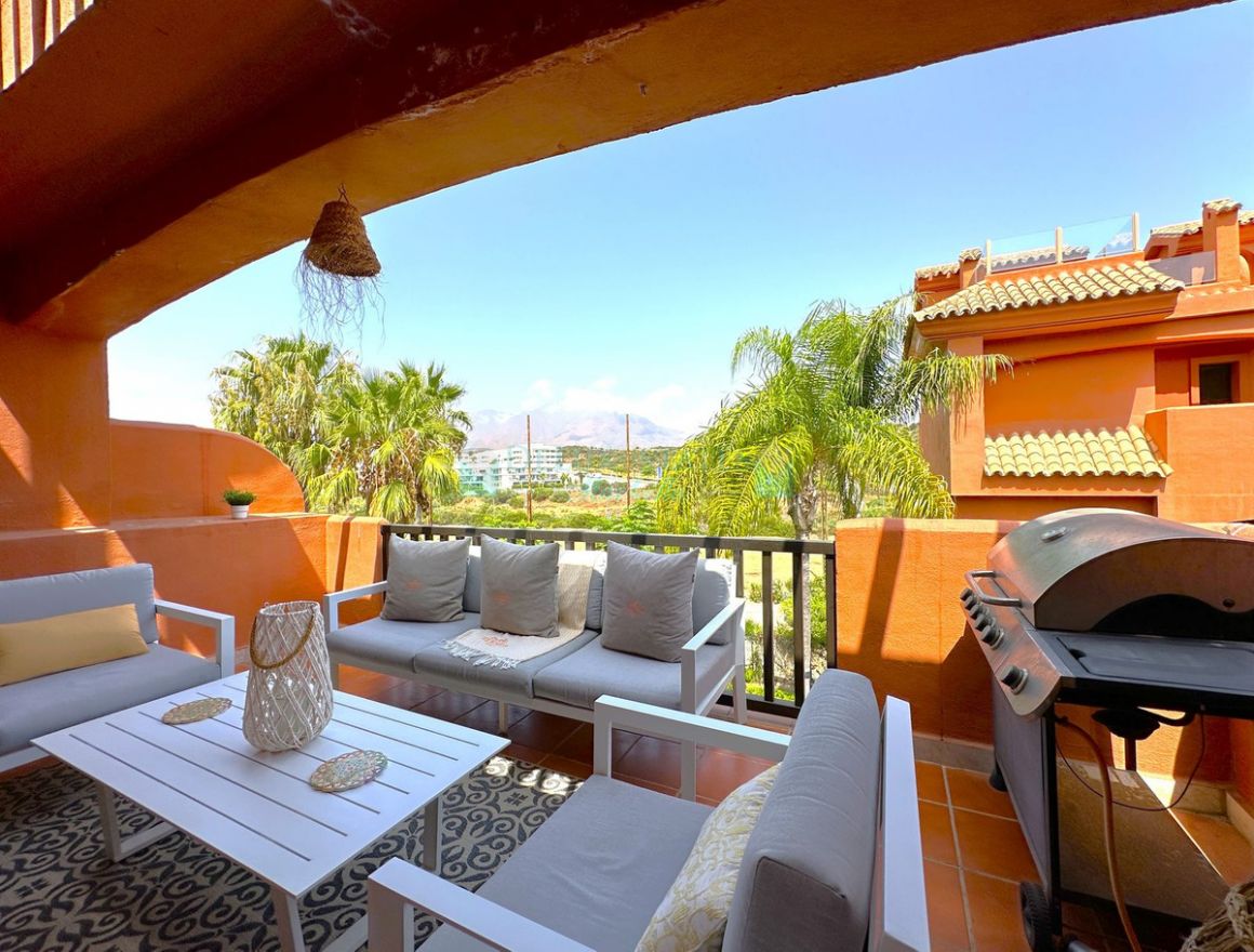 Penthouse for sale in Estepona