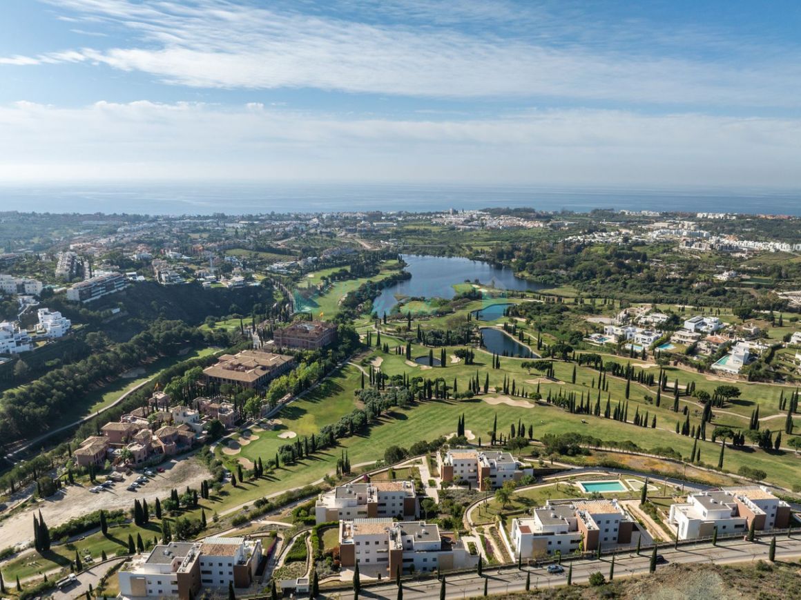 Apartamento Planta Baja en venta en  Los Flamingos, Benahavis