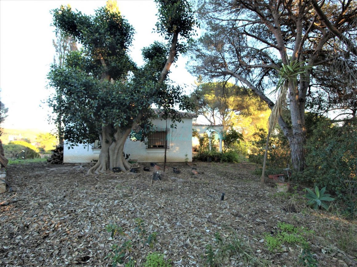 Villa for sale in  Elviria, Marbella East