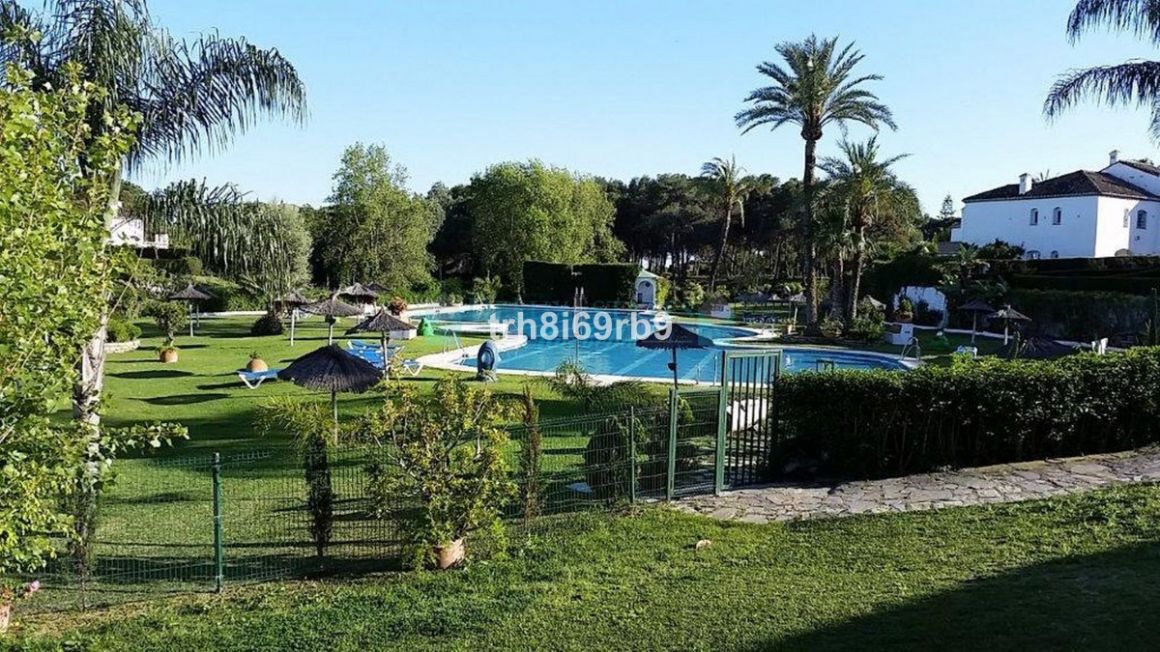 Villa for sale in  Benamara, Estepona