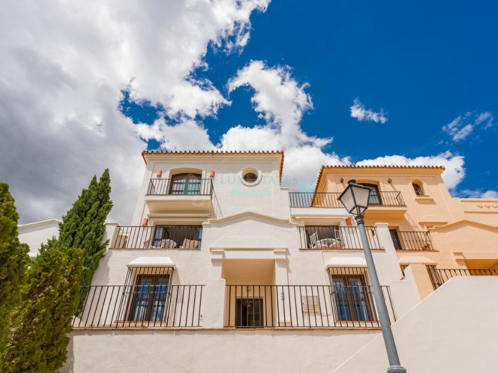 Town House in Benahavis