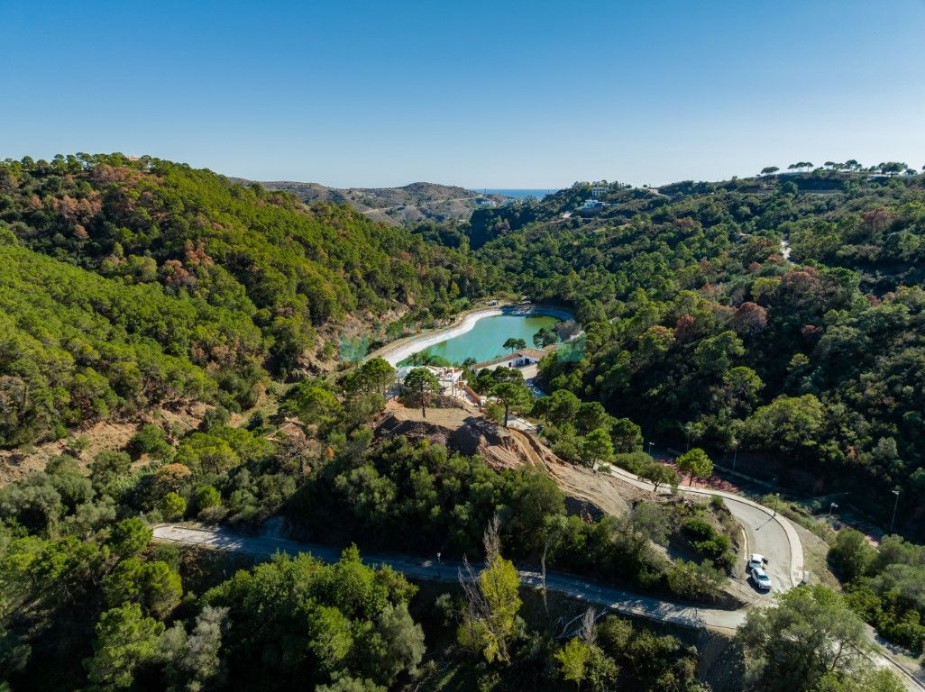 Residential Plot for sale in Benahavis