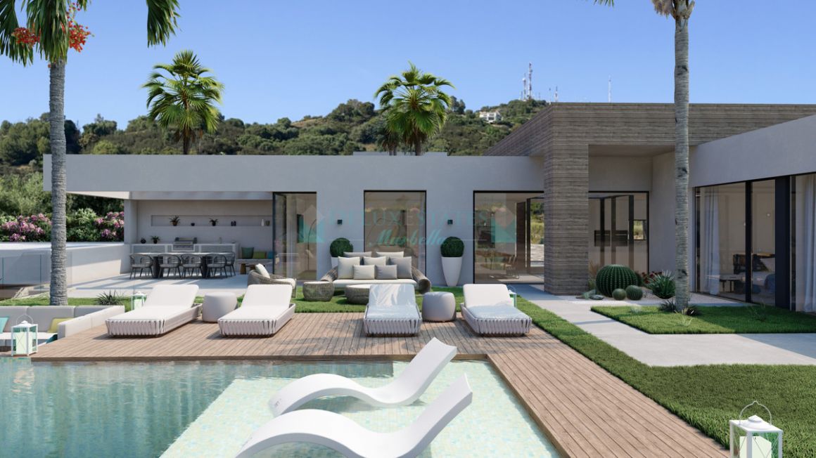 Villa in Los Monteros, Marbella East