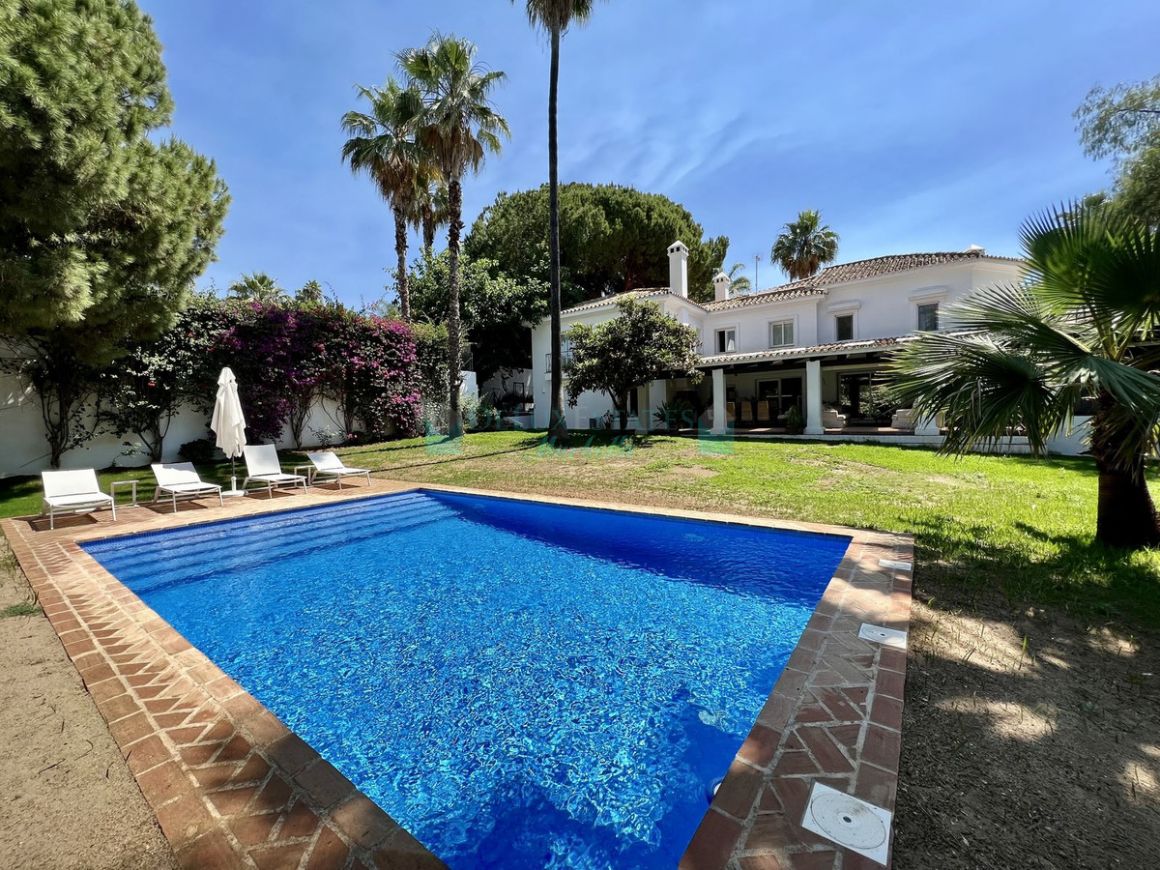 Villa in Nagüeles, Marbella Golden Mile